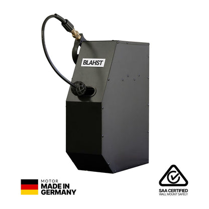 R18 Wall-Mounted Pressure Washer